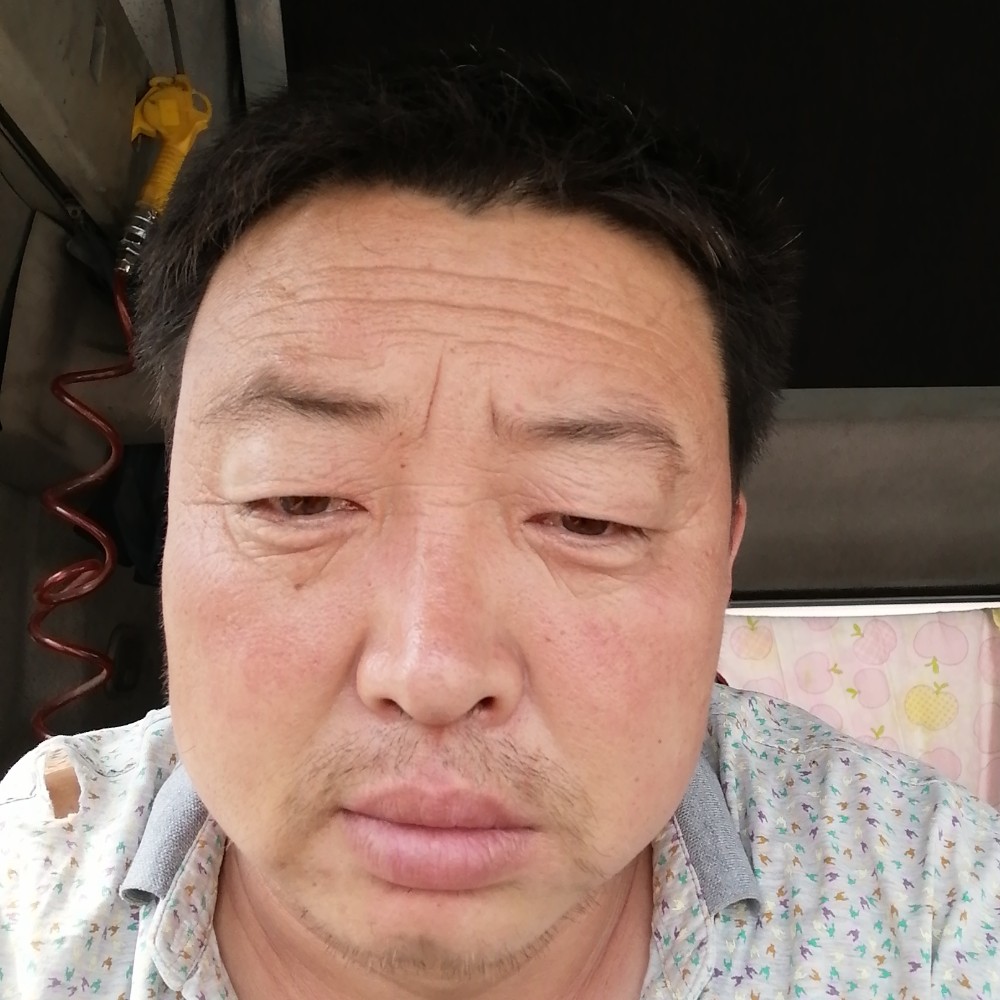 店员平常的照片