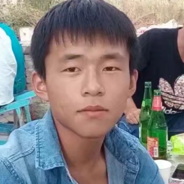 诺言相许干净的照片