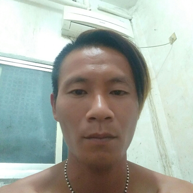 沈松洲的照片