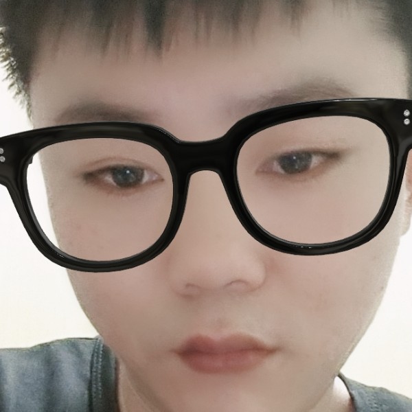 青衣愿结实的照片