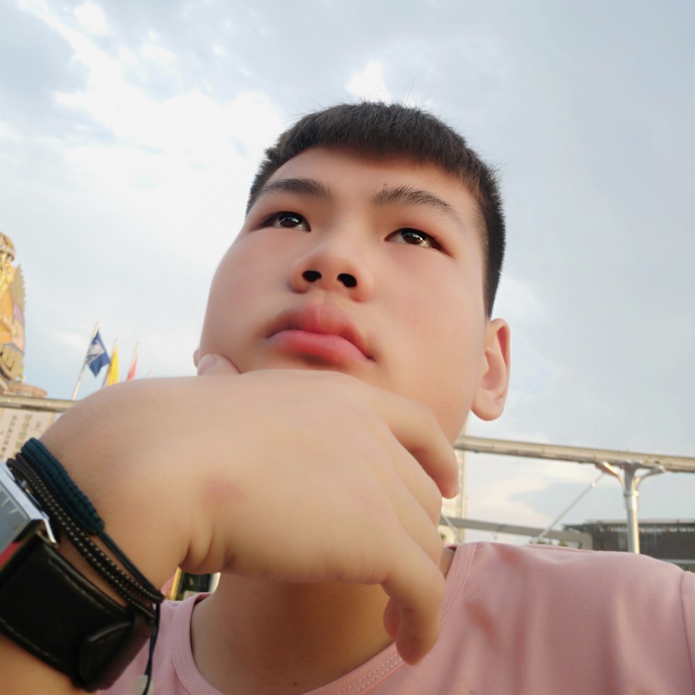 Sport官宣的照片