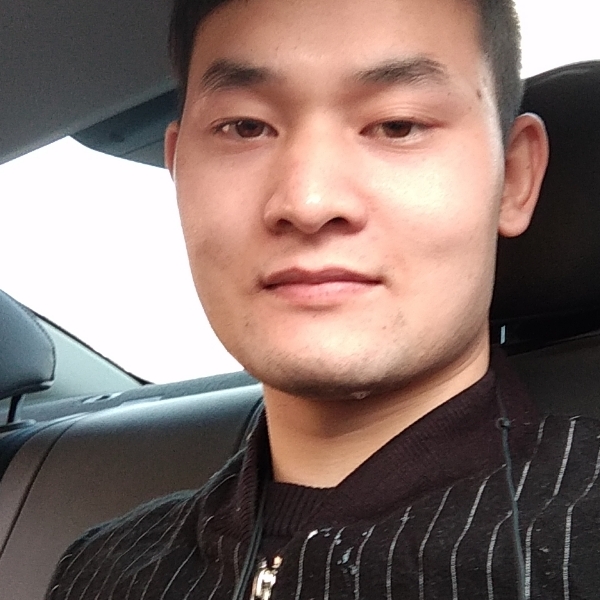 热情扯小馒头的照片