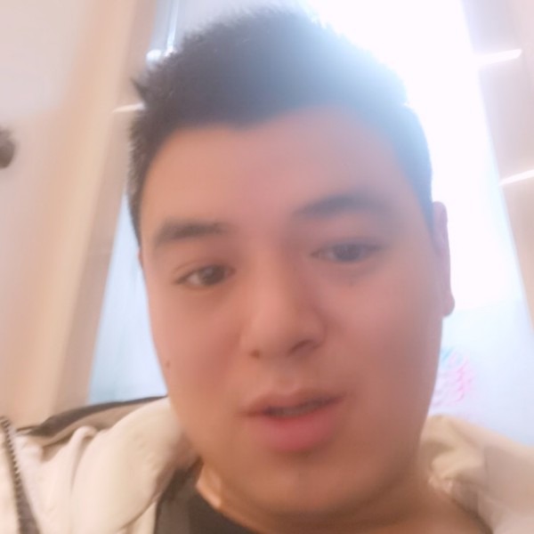 沉默放弃青花的照片