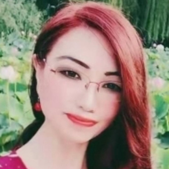 娜丽斯的照片