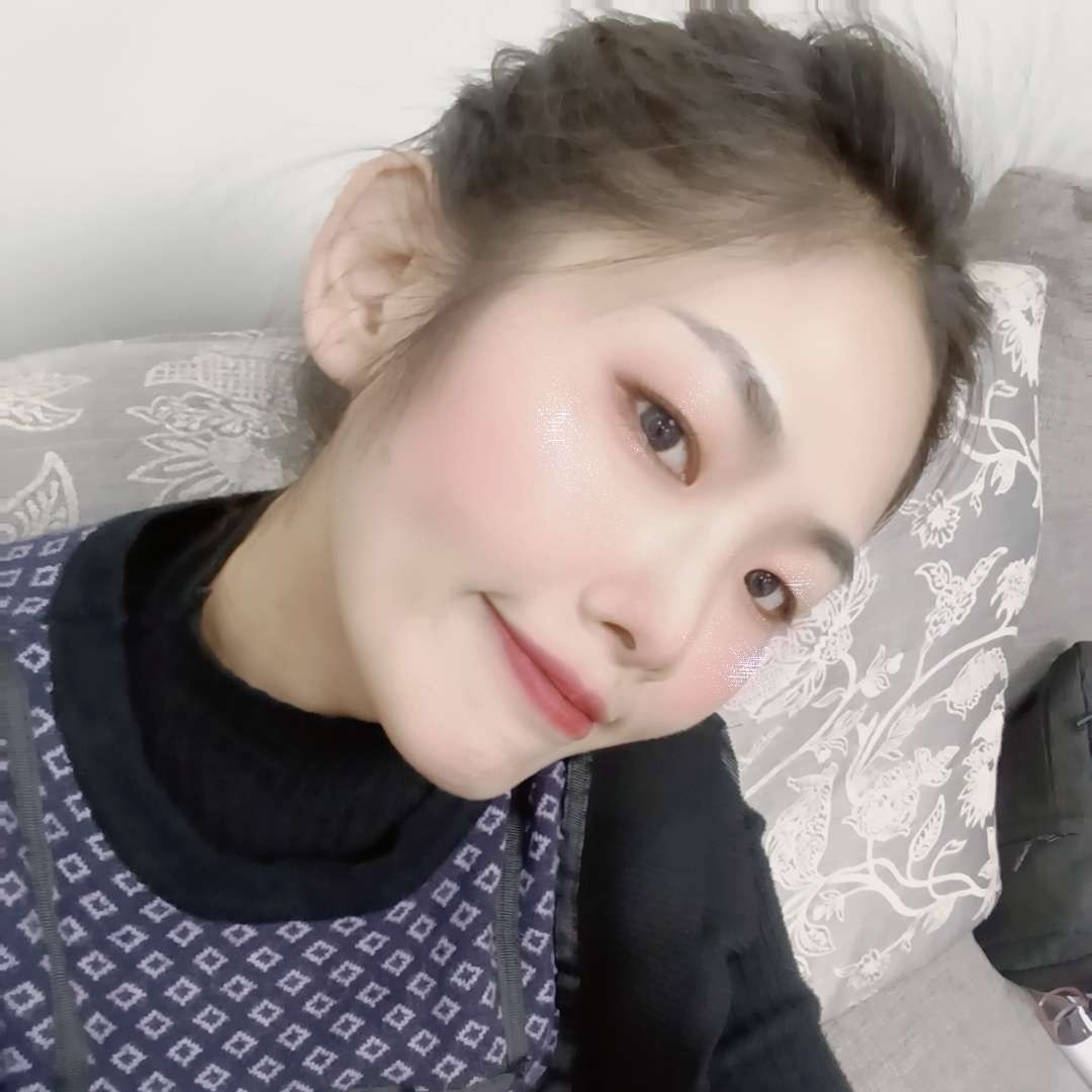 鹿儿女士的照片
