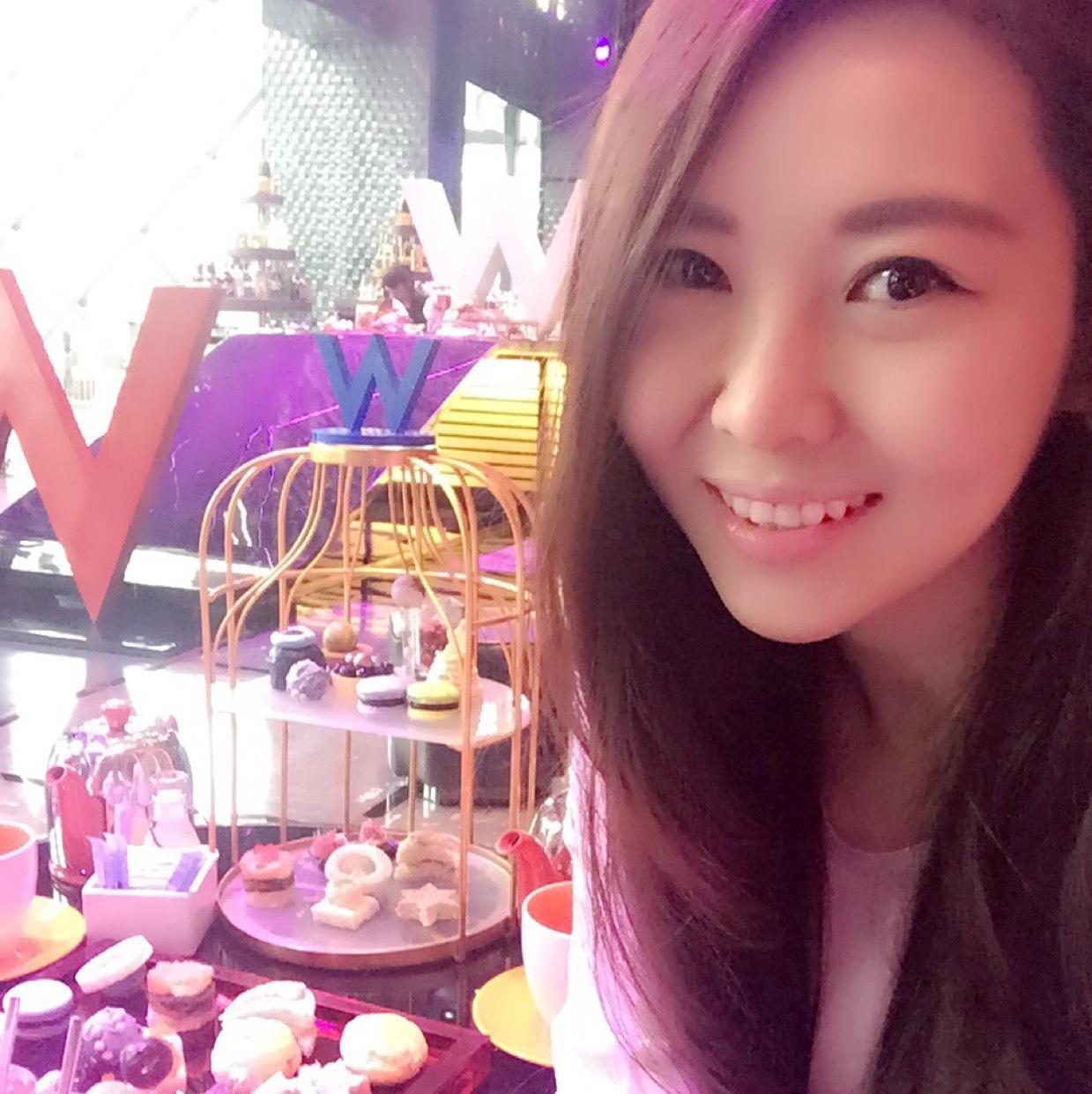 周红1li的照片