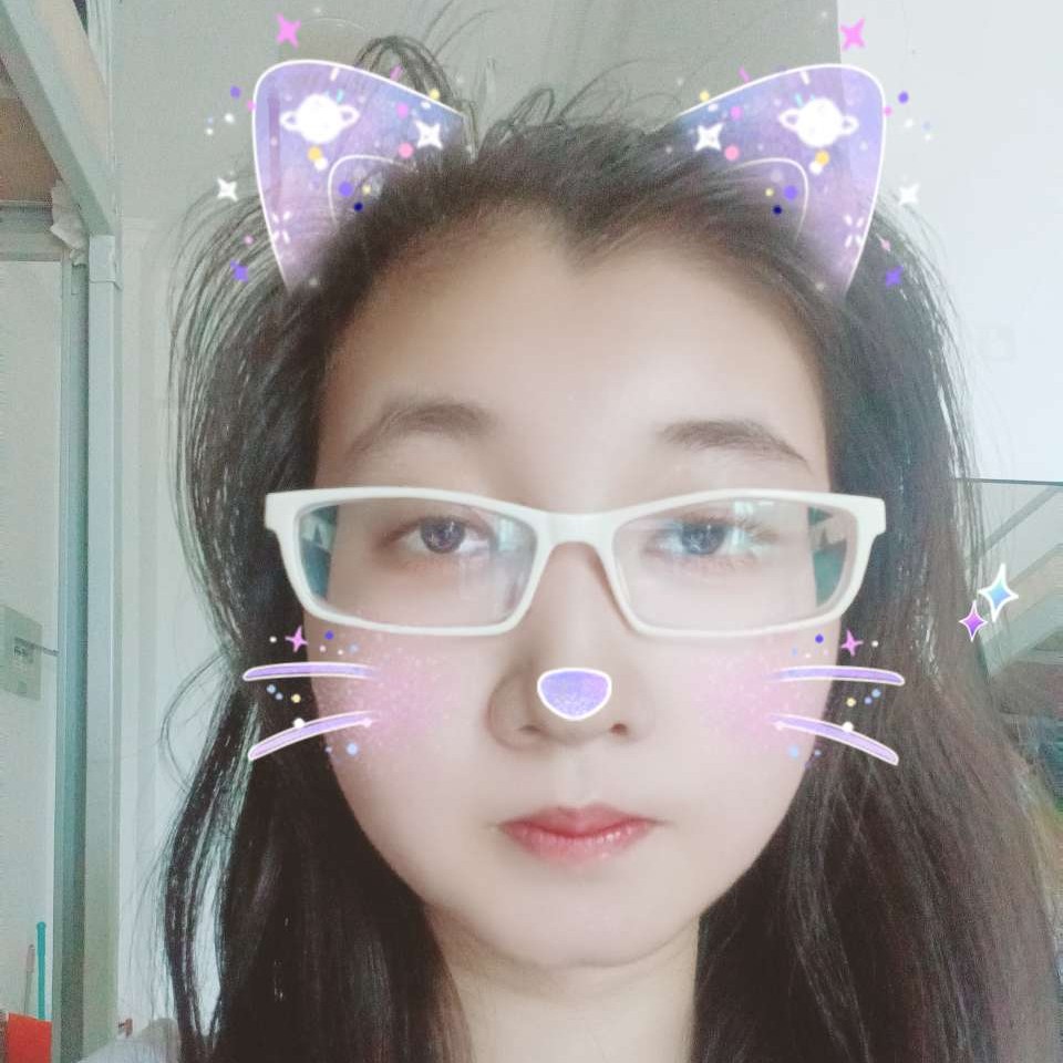 小懒虫浅吻激情的照片