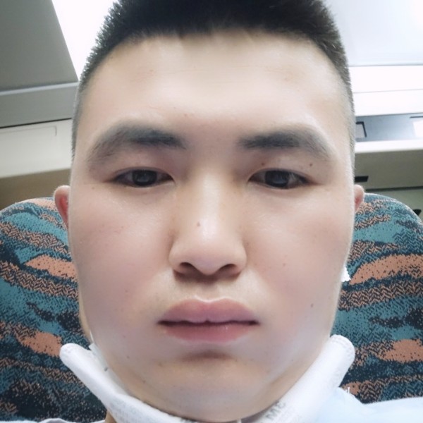 故事方彪壮的照片
