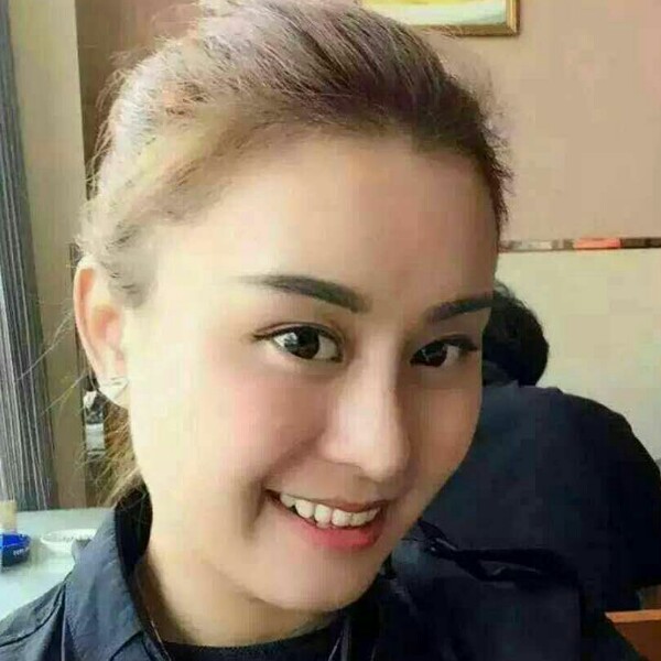 沐樱机灵的照片