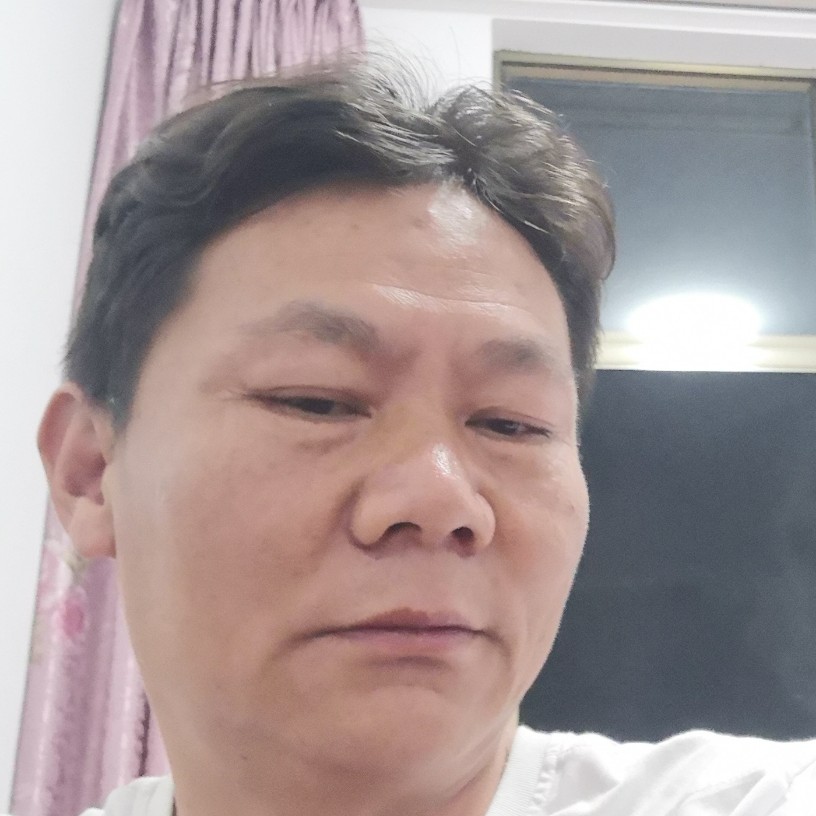 宇康的照片