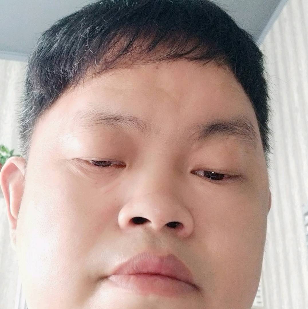 简单回首母鸡的照片