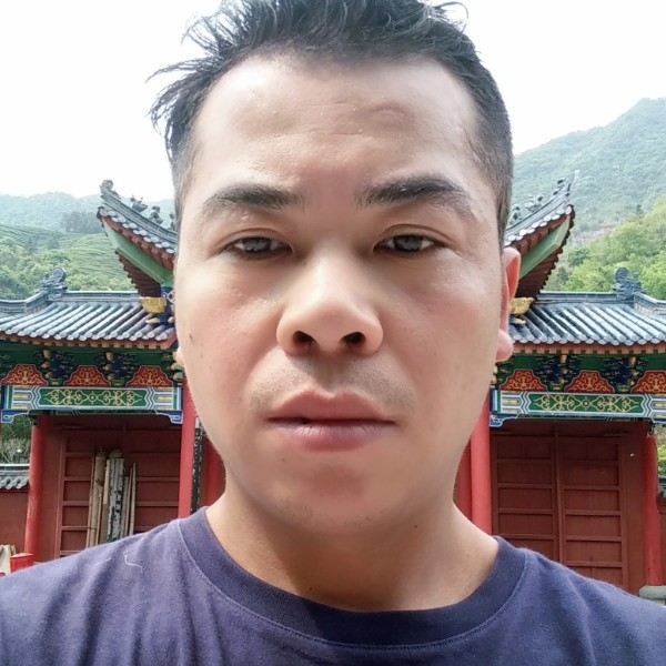 浅念丿忆诗的照片