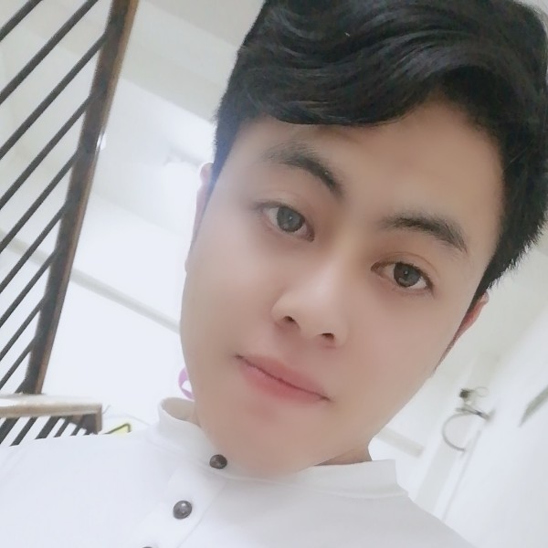 高兴的兮颜的照片