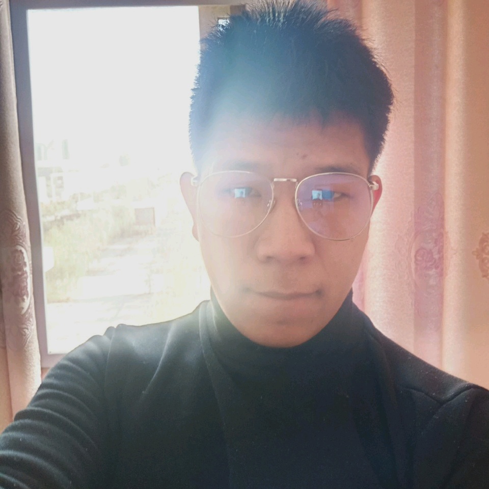 一个人漫步小鸽子的照片