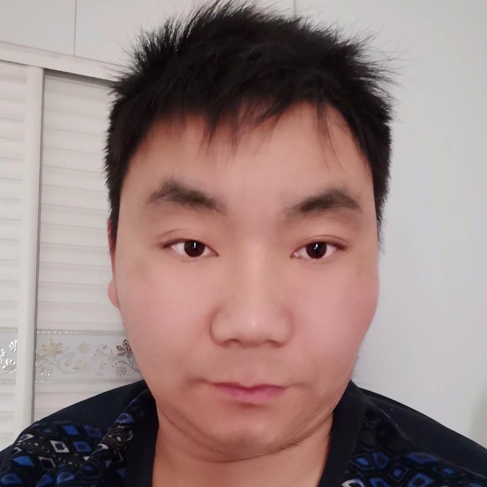 霓裳漫步沉默的照片