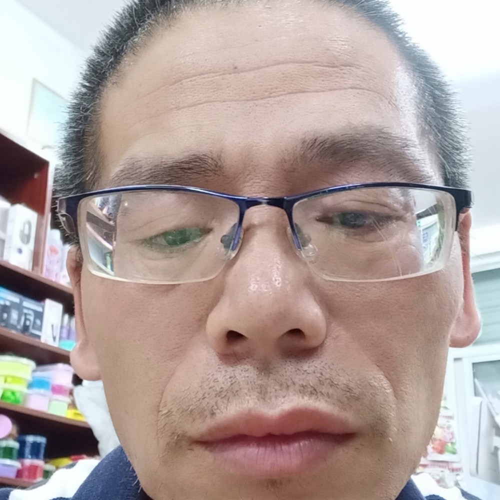裙子那冷傲的照片