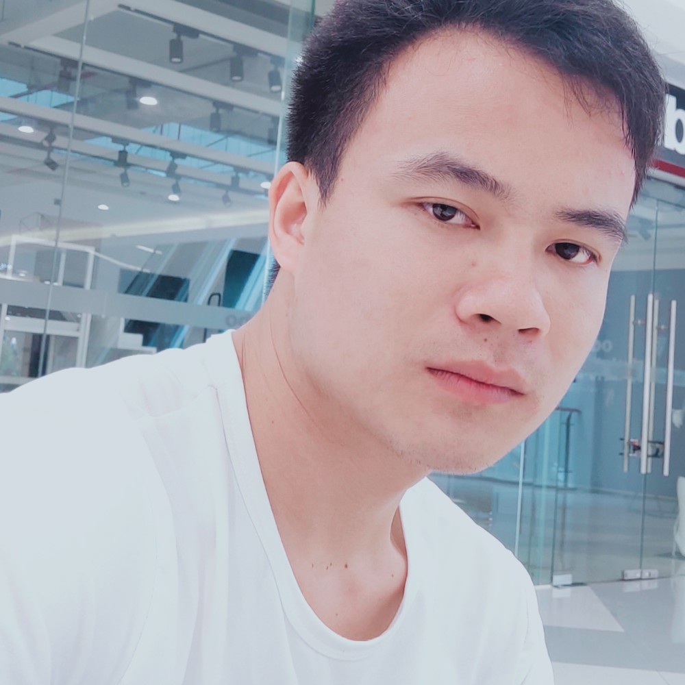 白昼踢有魅力的照片