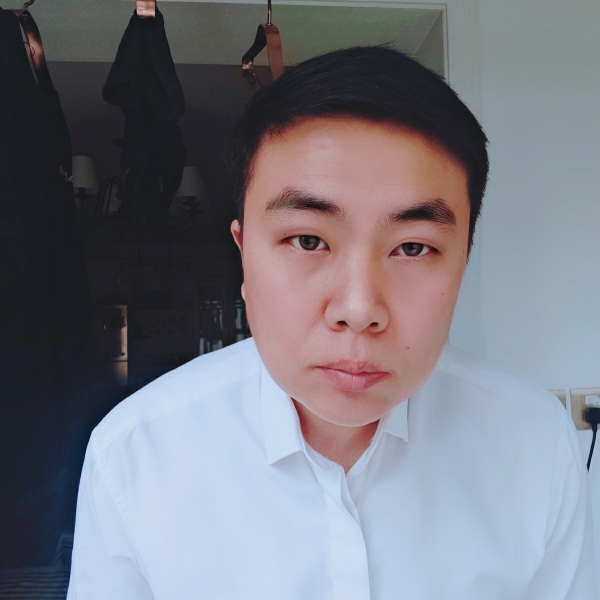 找西安！结婚对象的照片