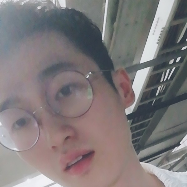 单纯迎小刺猬的照片