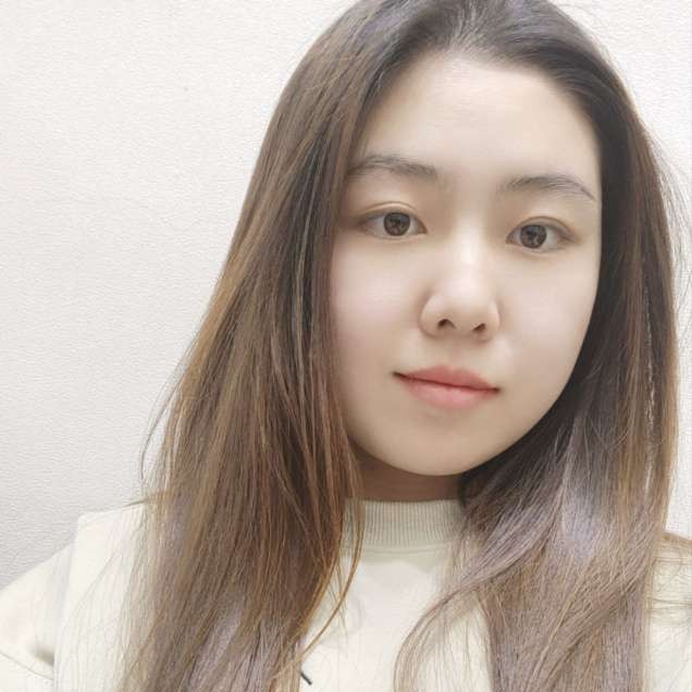 青琯的平常的照片