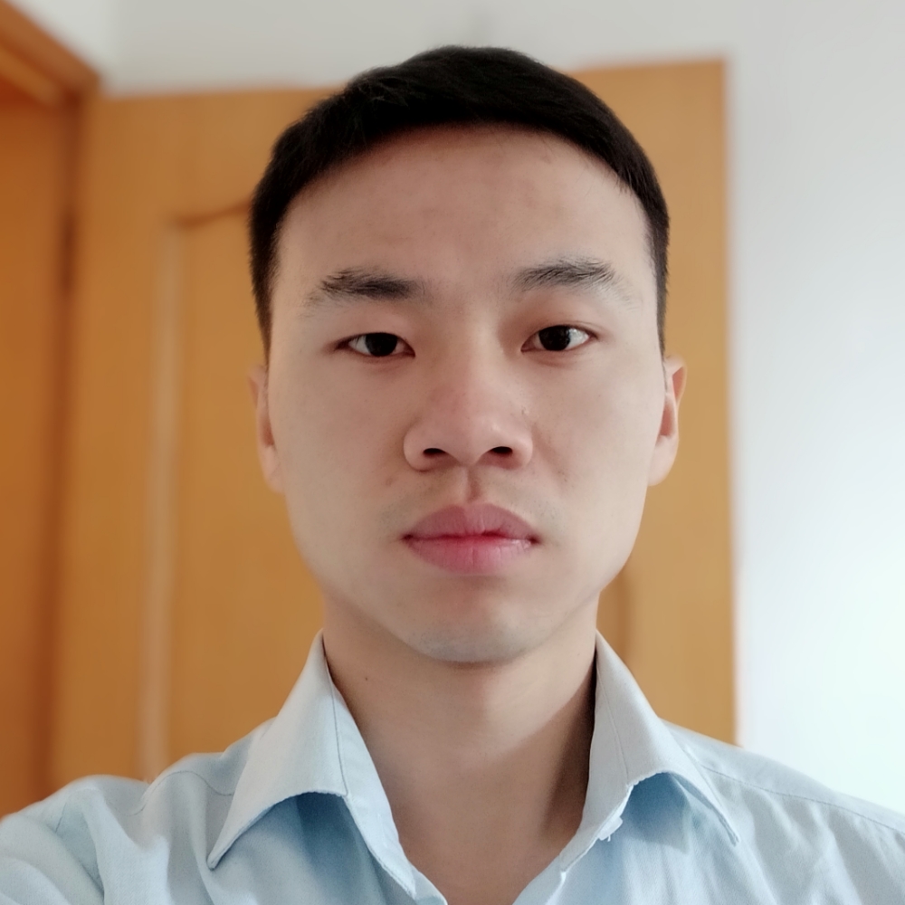 蓝天碧蓝的照片