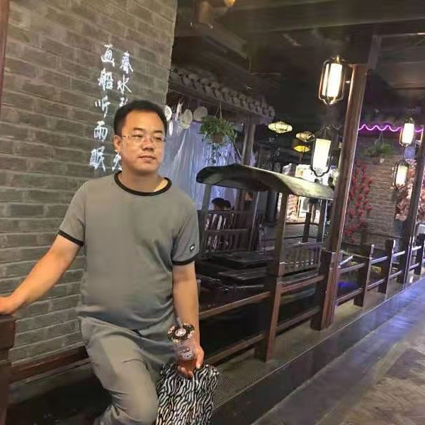 德行一致的照片