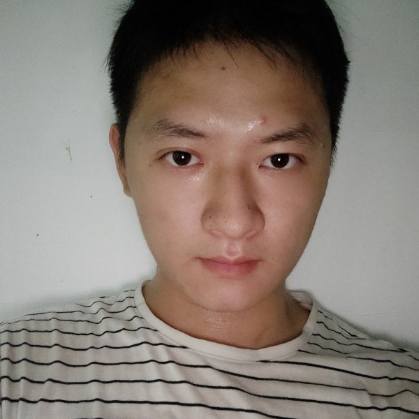 成成哥哥的照片