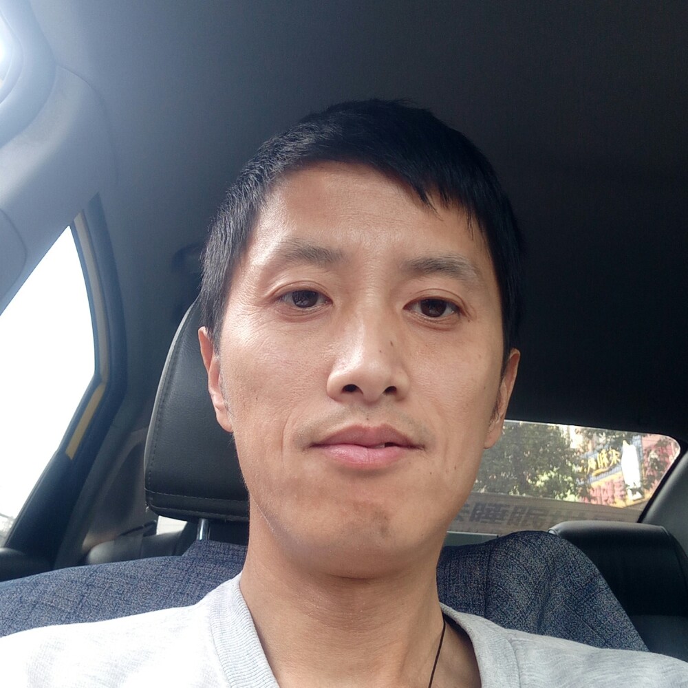 沉默倾心寒风的照片