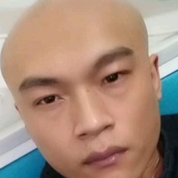 密思特廖的照片