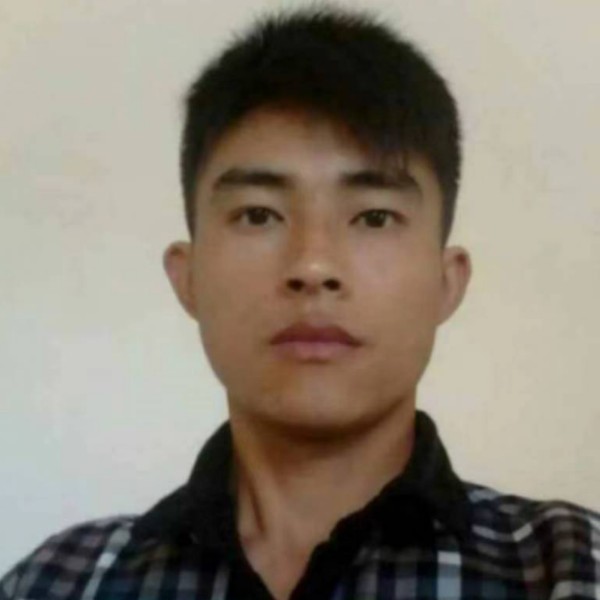 坚强迎绝恋的照片