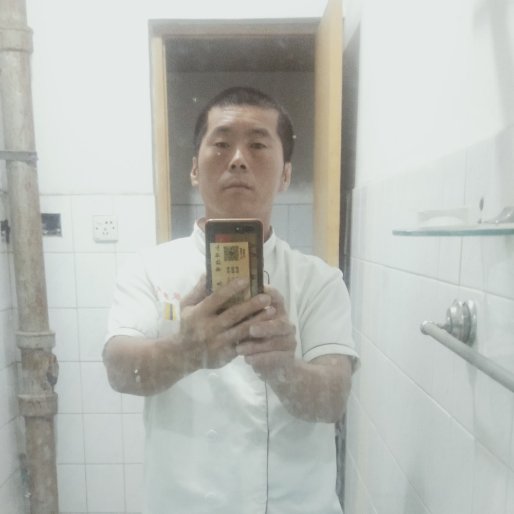 159374628的照片