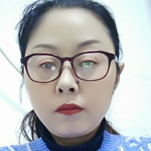 温柔深拥呓语的照片