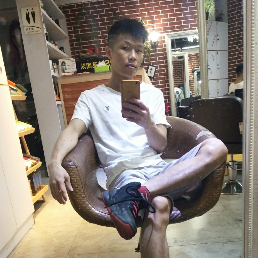 余生卟将就的照片