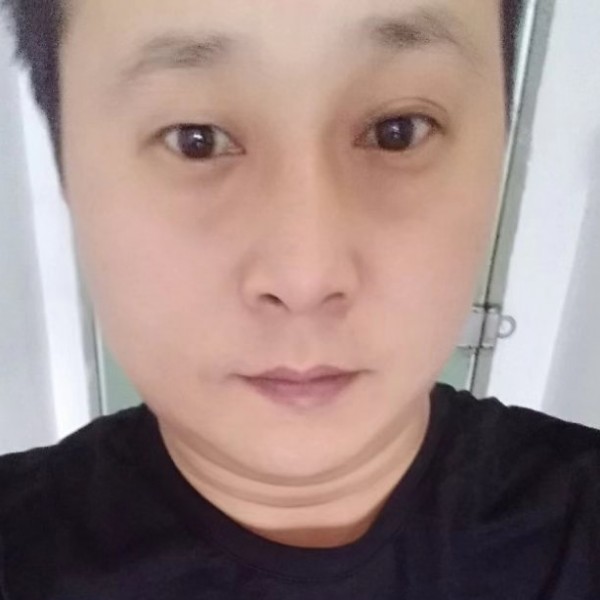 红尘与朴素的照片