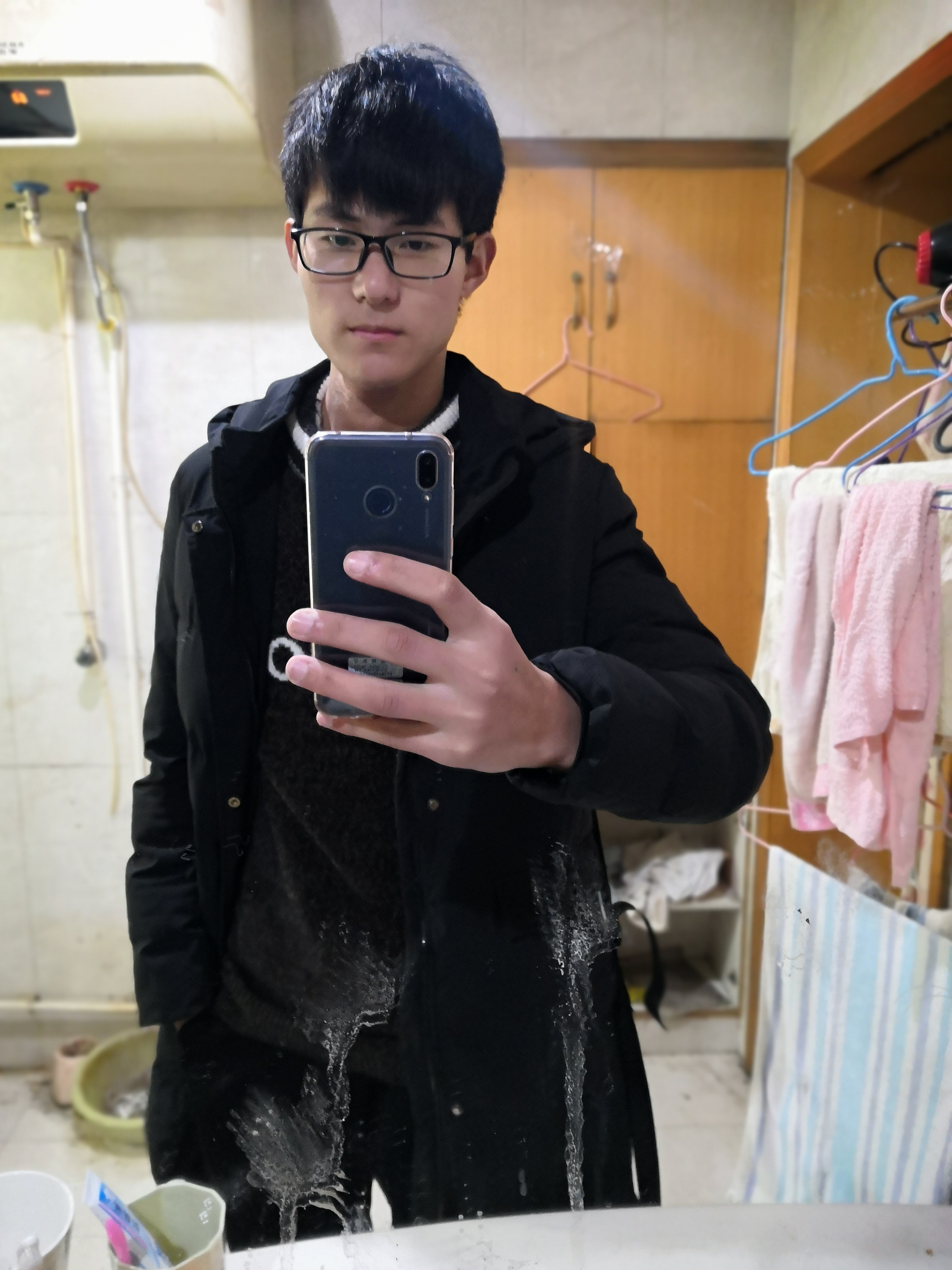 乐土笑的照片