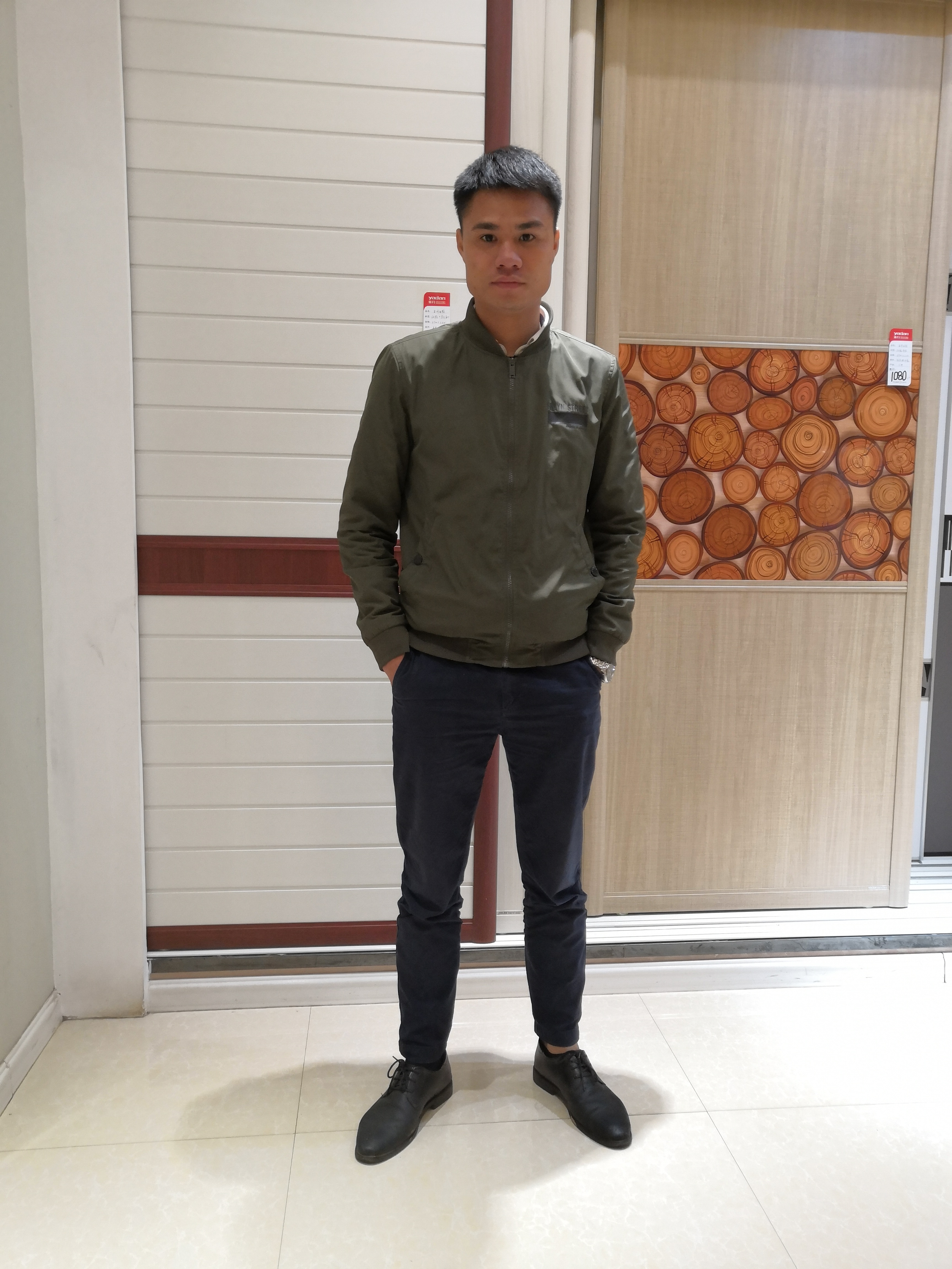 找女人包养的照片