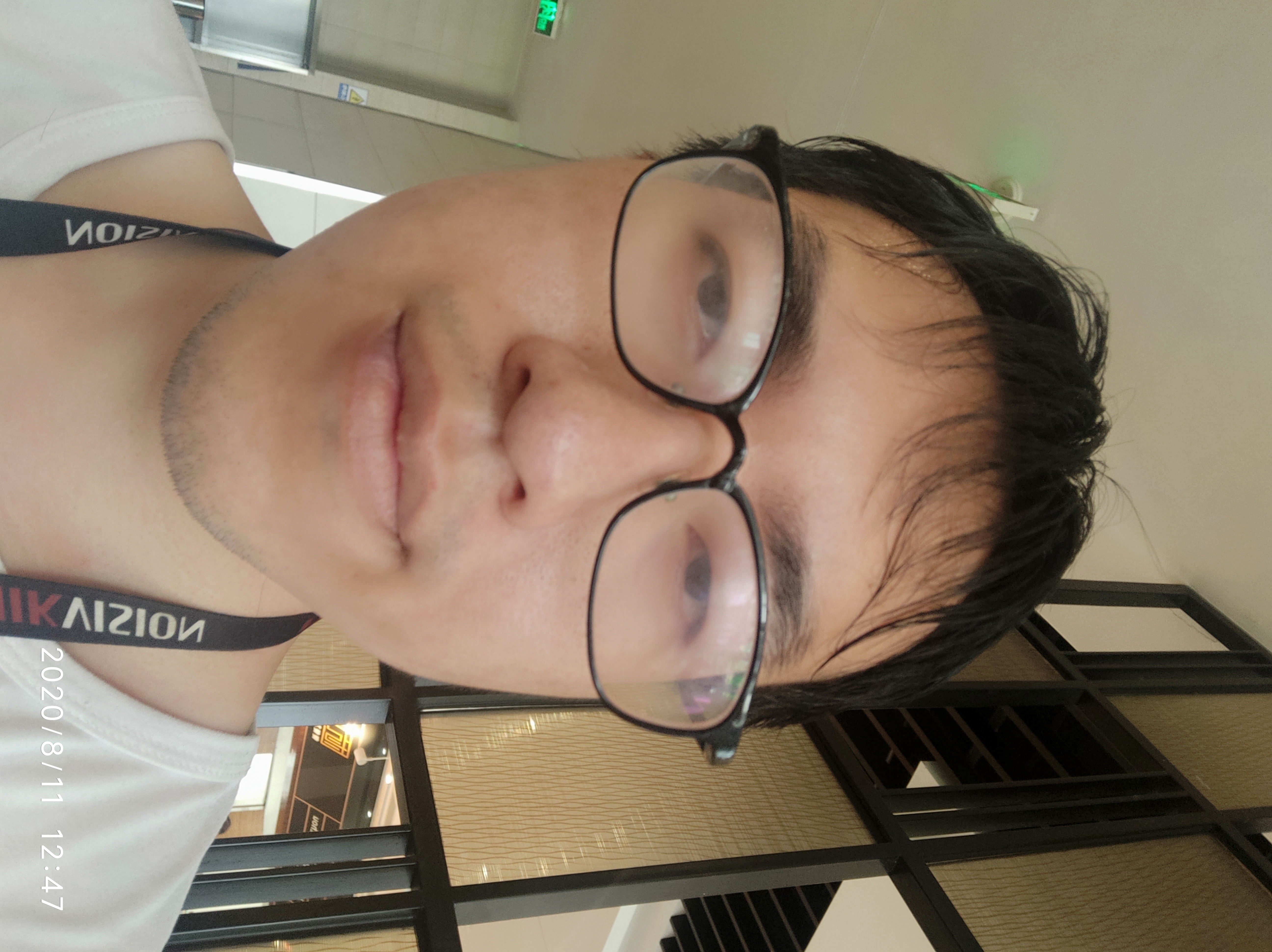 撒大哥好人的照片