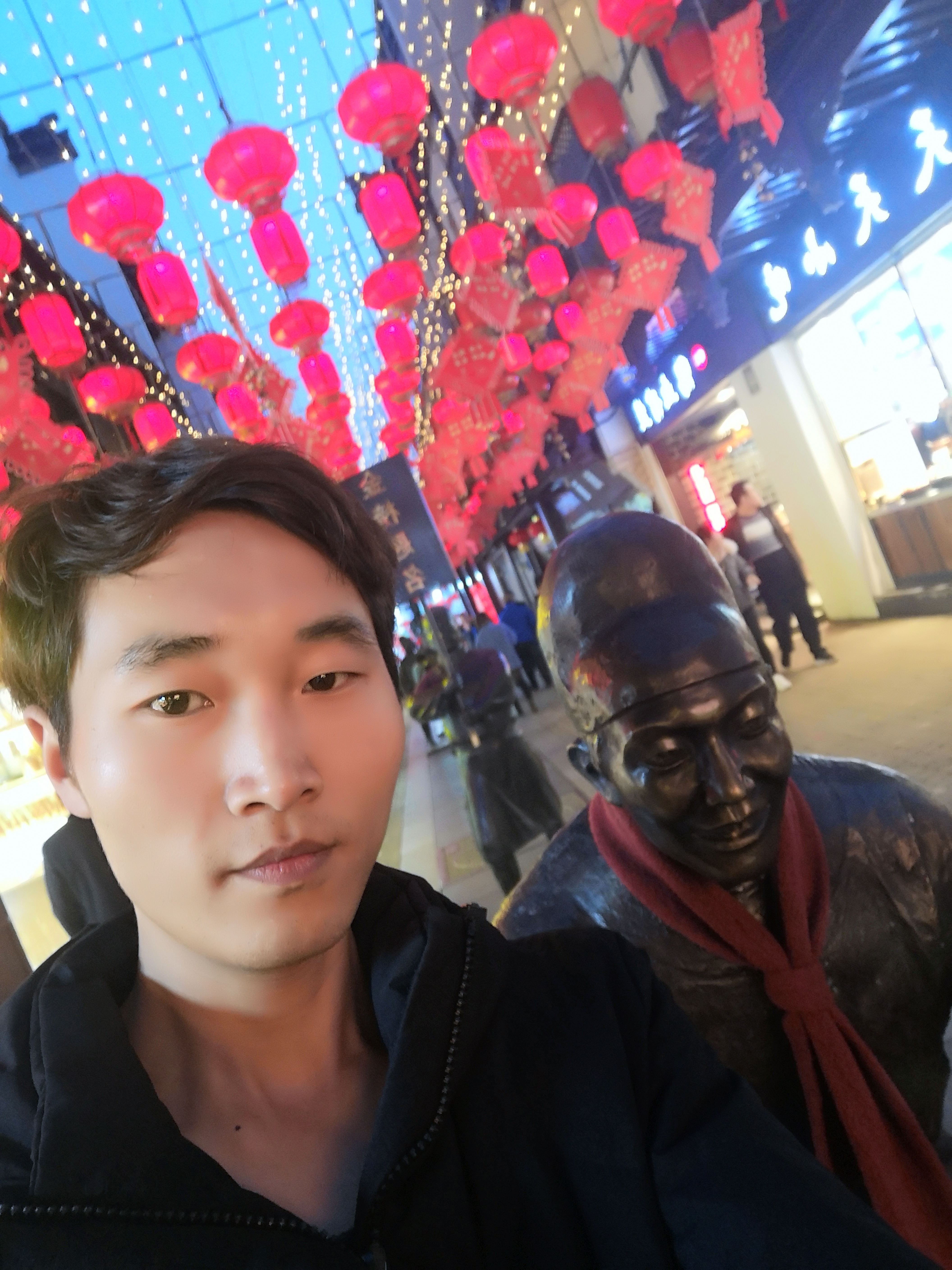不恋亦不念的照片