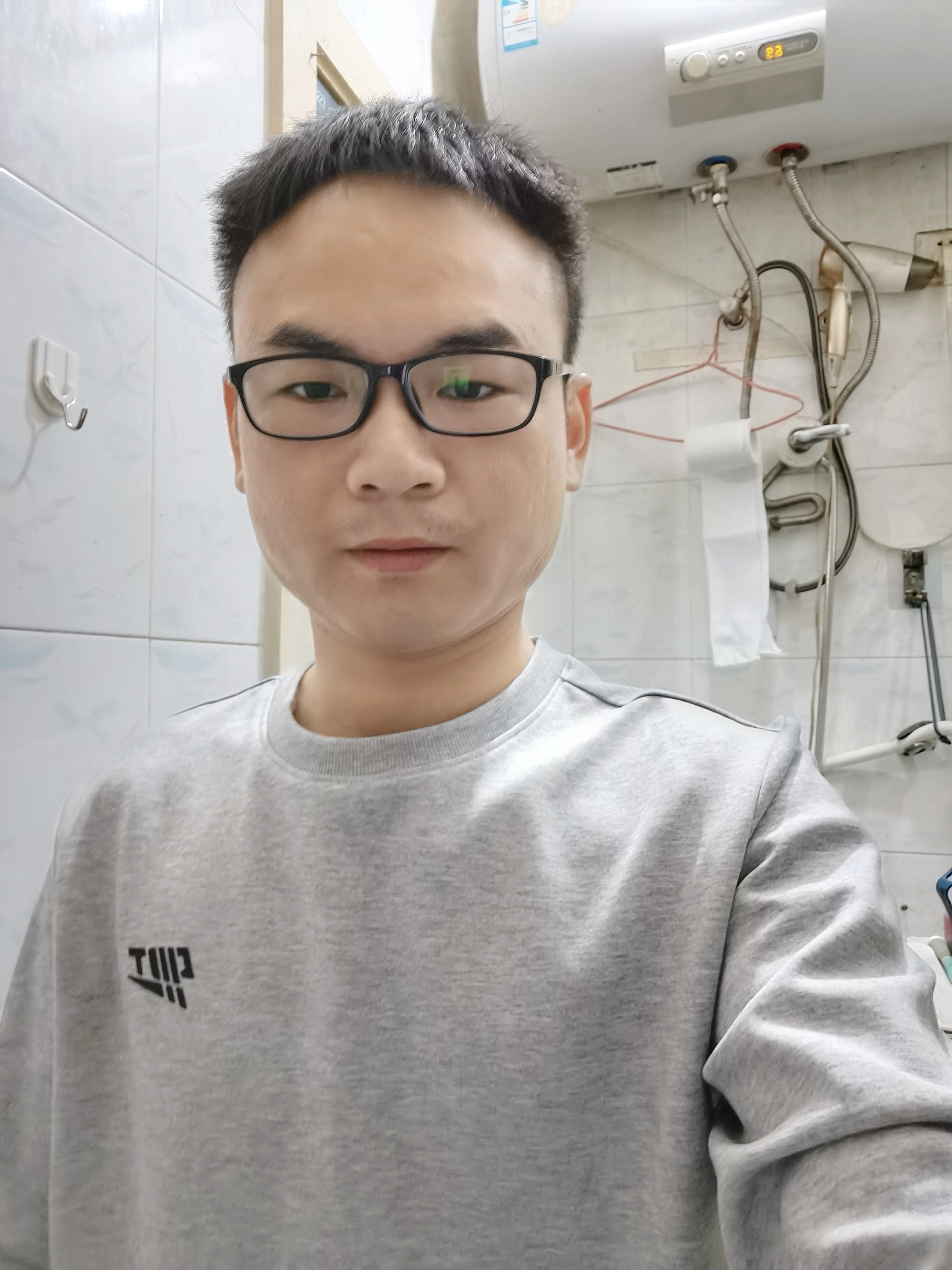 青衫白裙的照片