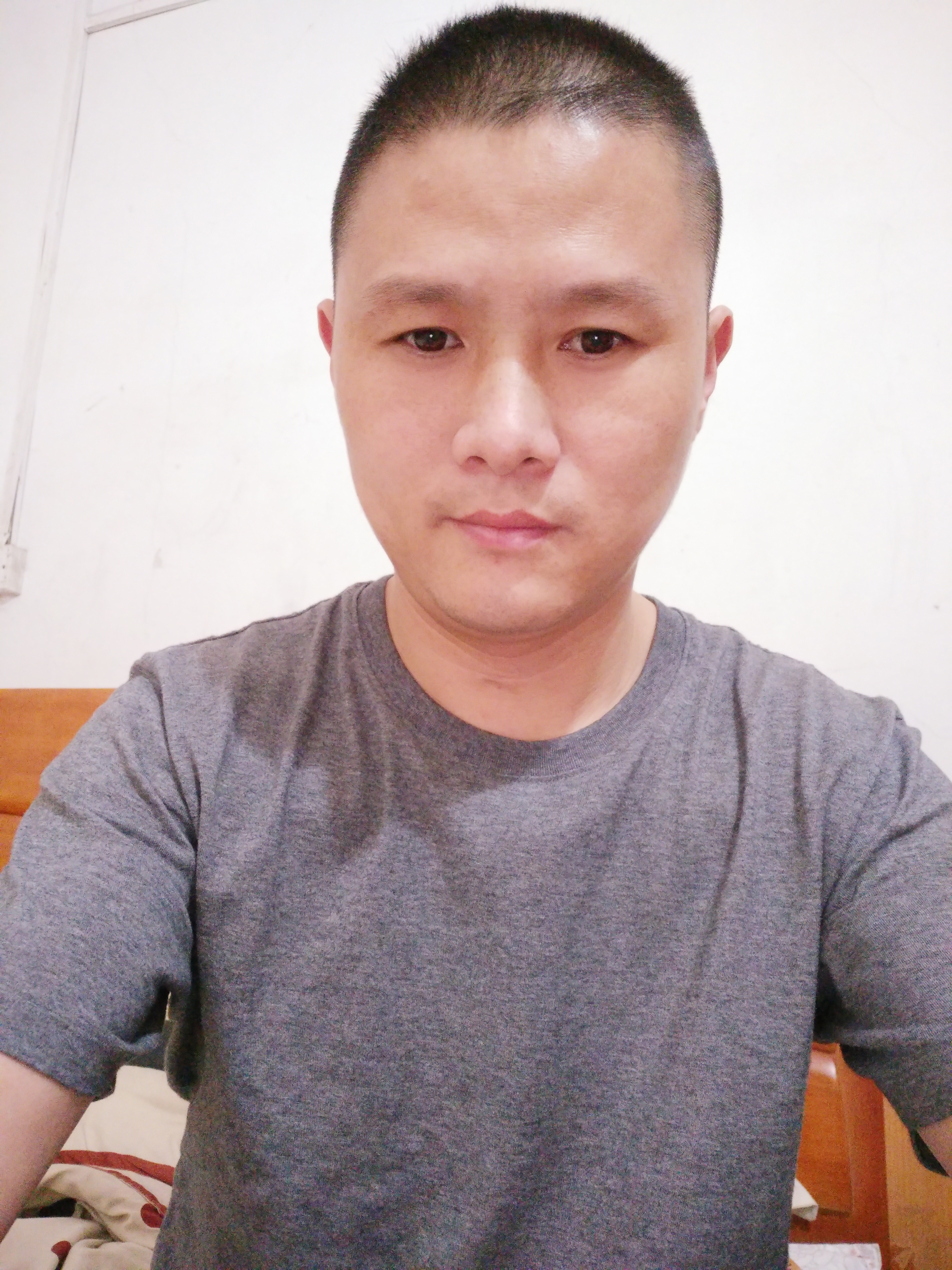 孟卫国的照片
