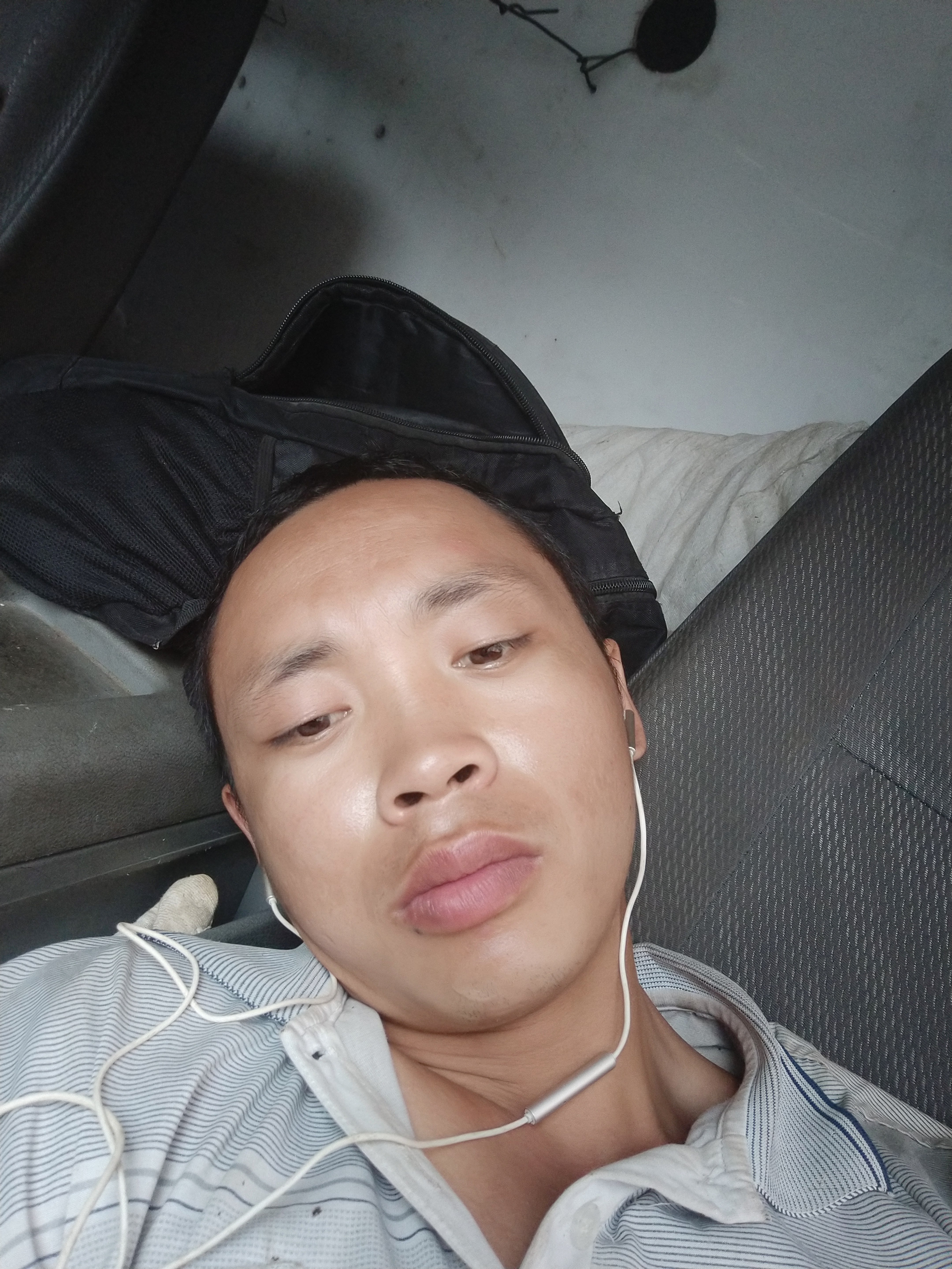 冷面發雲的照片