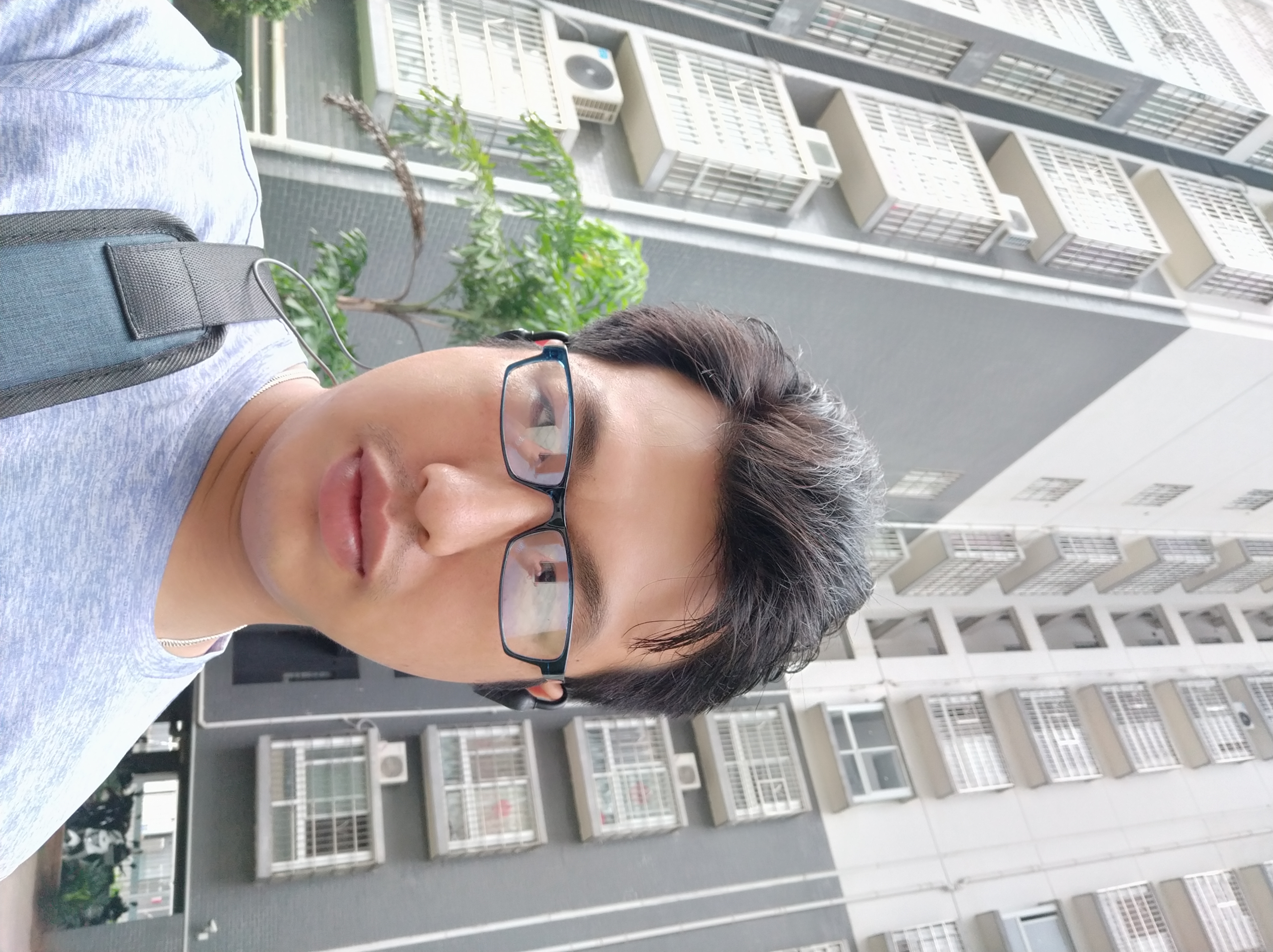 韦季雨的照片