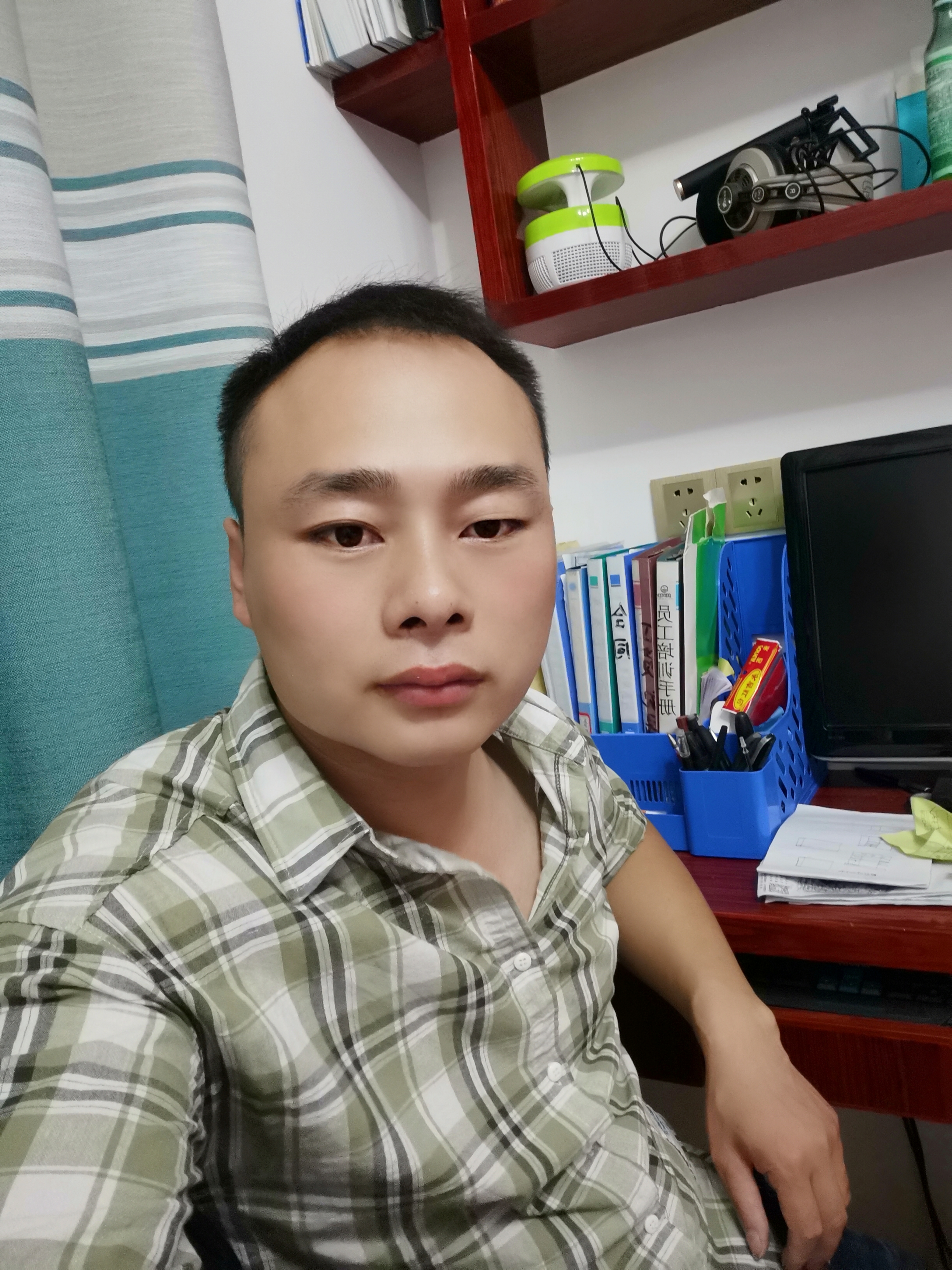 赖如文的照片