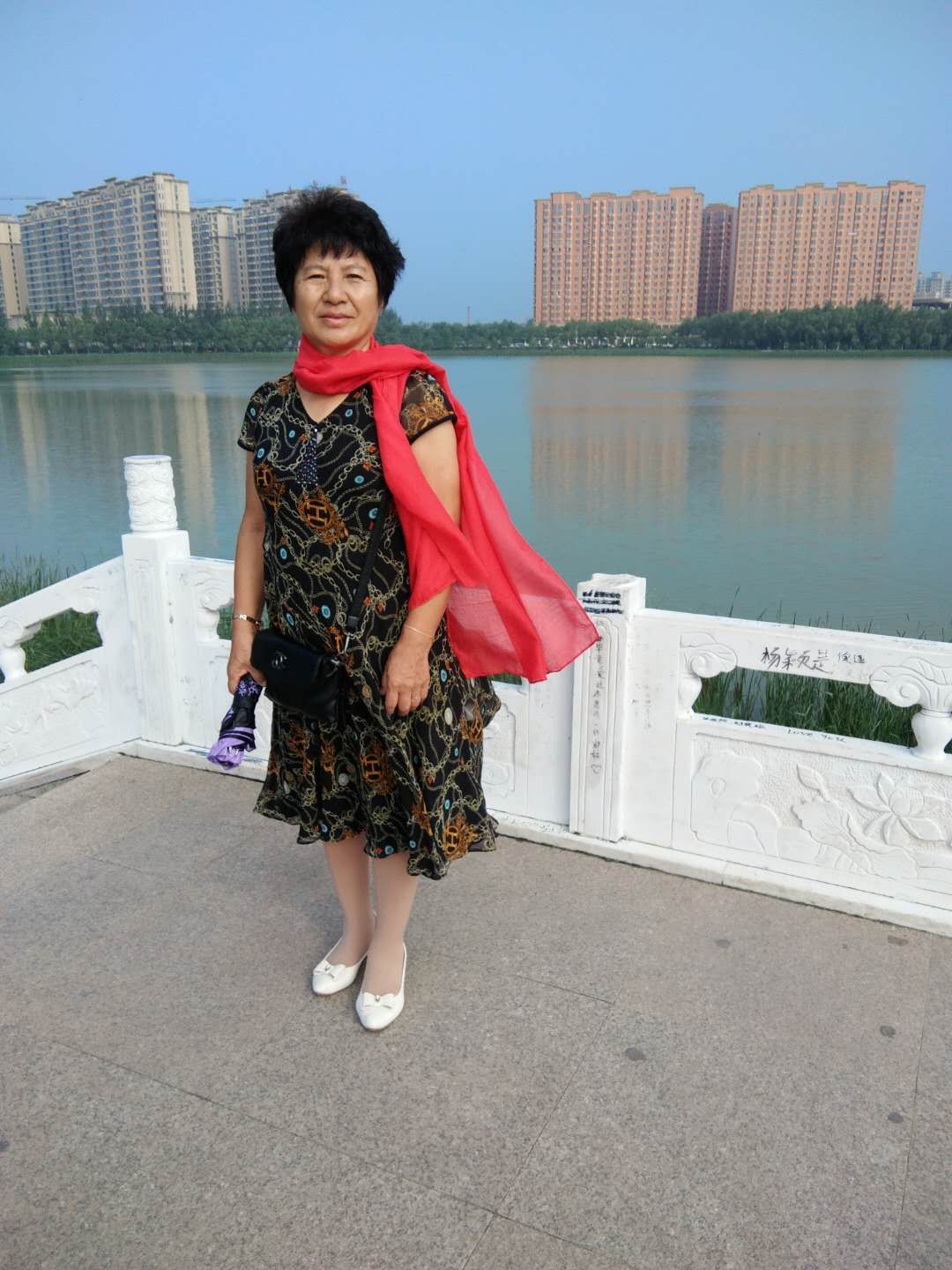 67岁丧偶女征婚照片(id:2180242)_广东深圳征婚交友_我主良缘网