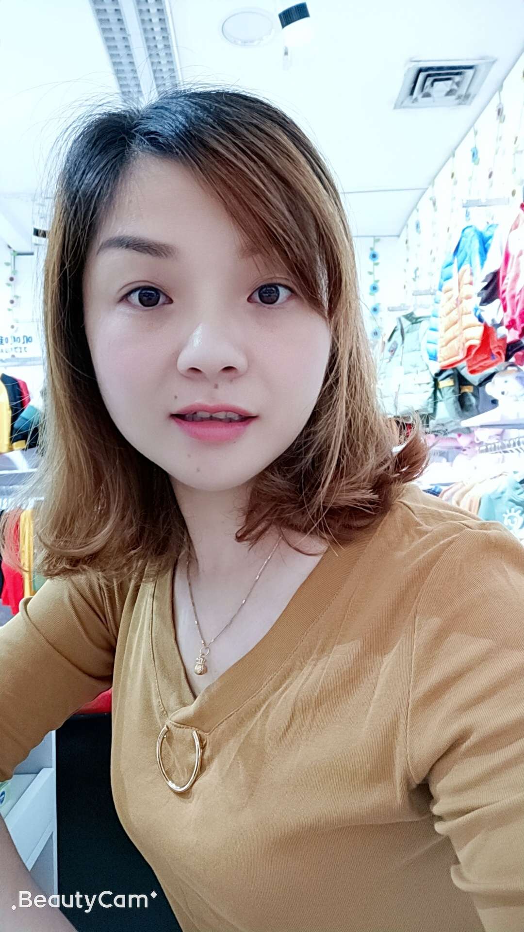 水杯踢激昂资料照片_四川成都征婚交友_我主良缘