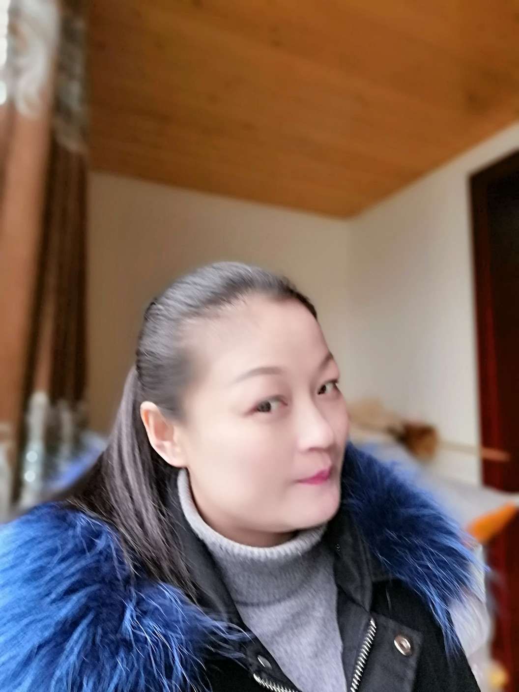 43岁离异女征婚照片(id:1429713)_四川成都征婚交友_我主良缘网