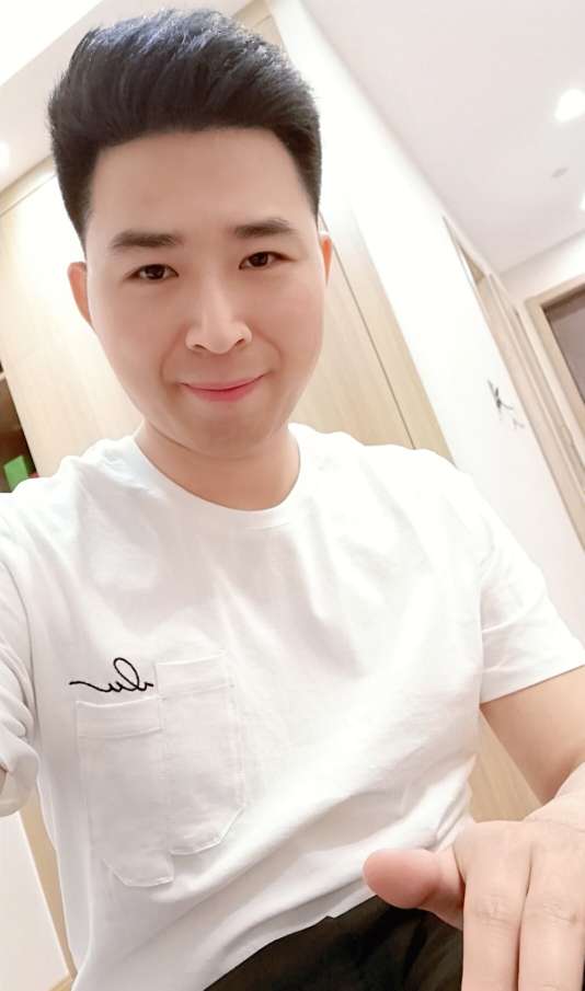 40岁离异男征婚照片(id:2400446)_广东广州征婚交友_我主良缘网