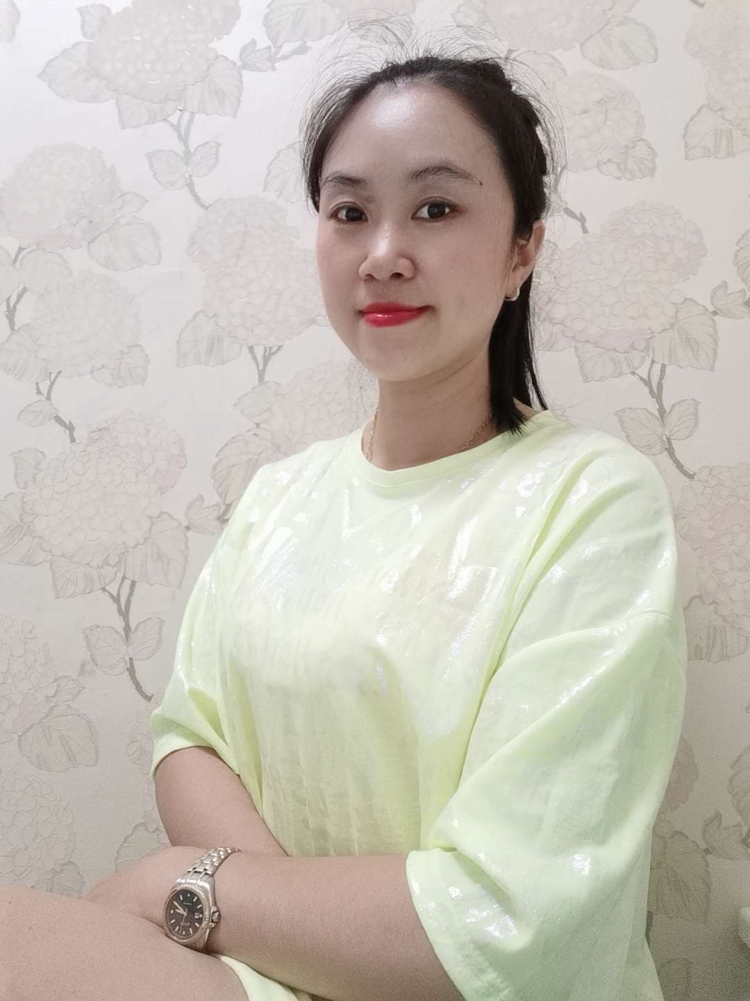 40岁女人相亲图片