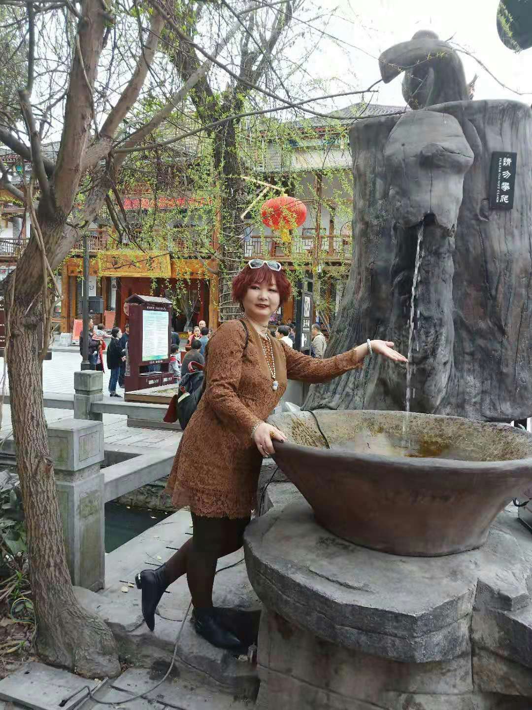 59岁离异女征婚照片(id:2608986)_湖北武汉征婚交友_我主良缘网