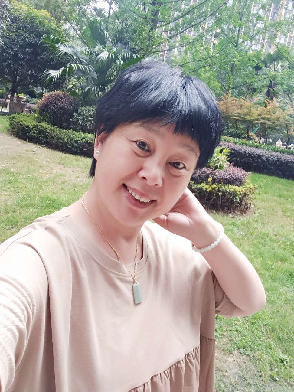 58岁离异女征婚照片(id:3303102)_四川成都征婚交友_我主良缘网